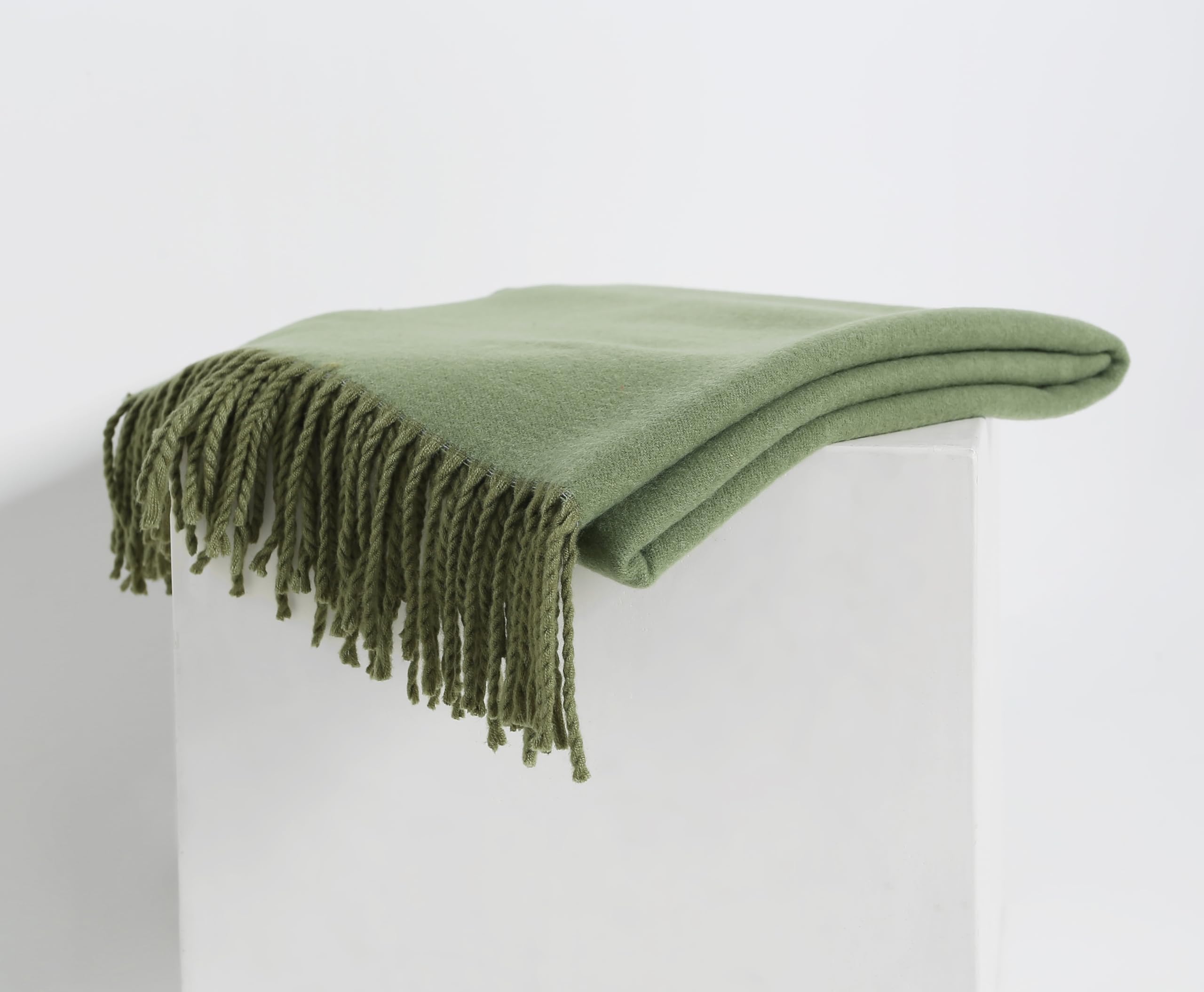 Jeelow reversible two-tone winter scarf in Tea Grey, 100% acrylic, 31 x 70.5 in., photo 3