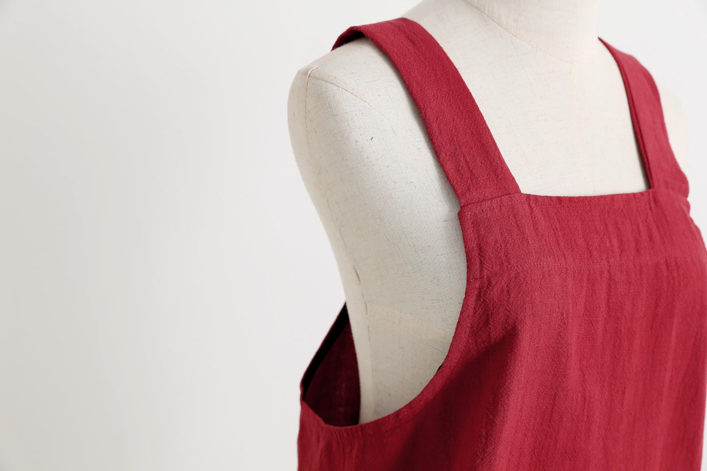 Jeelow Slip On Linen Cotton Cooking Kitchen Garden Vest Slip On Apron Dress For Women With Pockets