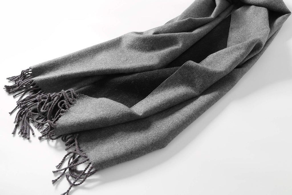 Jeelow reversible two-tone winter scarf in Black & Grey, 100% acrylic, 25.6 x 78.7 in., photo 6