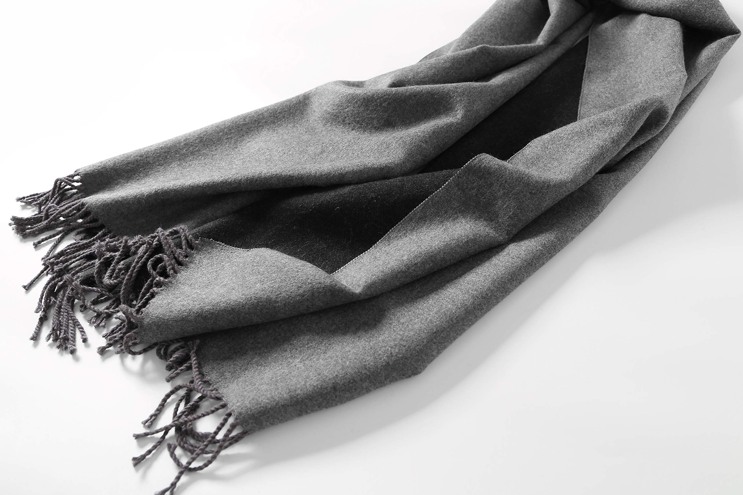 Jeelow reversible two-tone winter scarf in Black & Grey, 100% acrylic, 25.6 x 78.7 in., photo 6