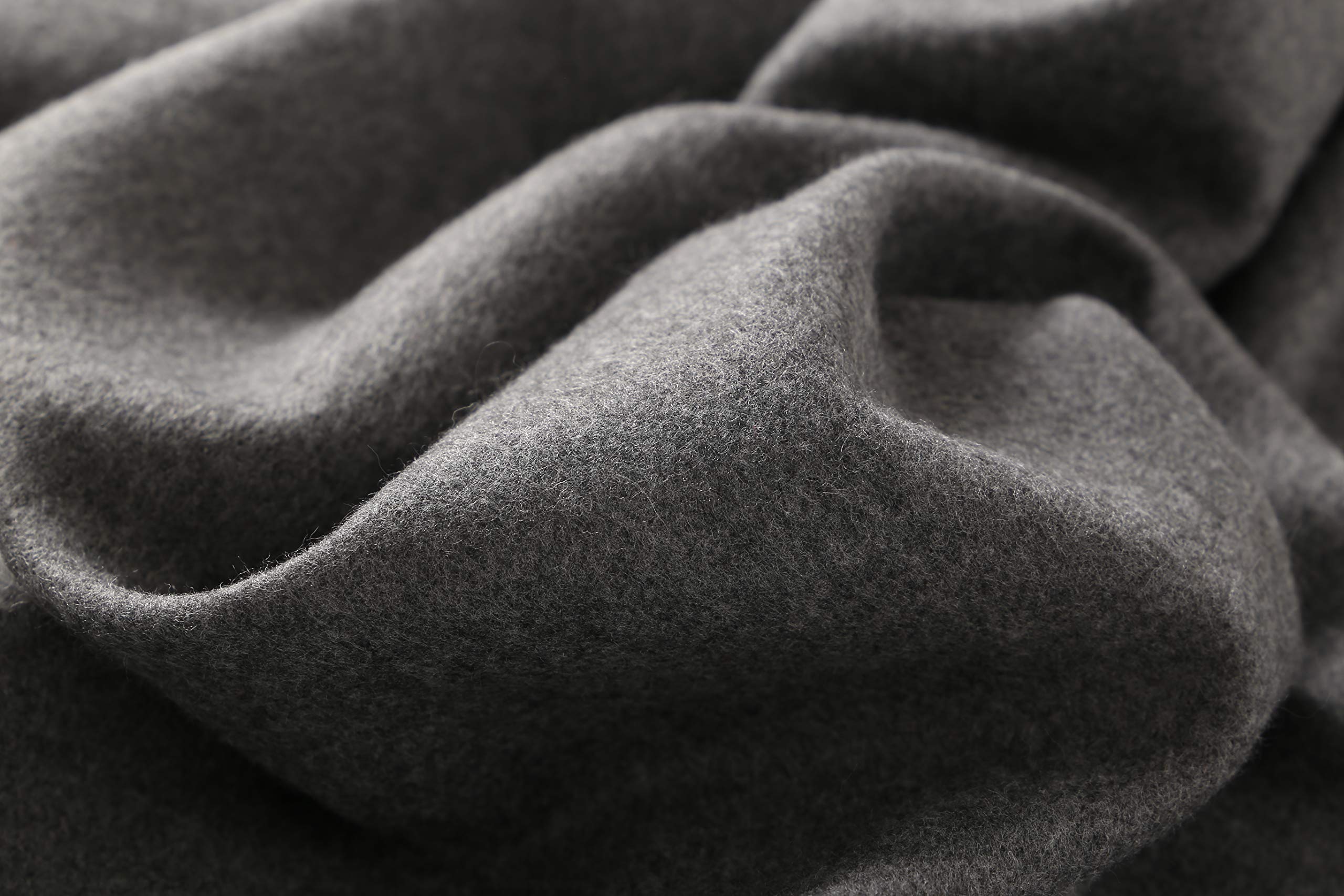 Jeelow reversible two-tone winter scarf in Black & Grey, 100% acrylic, 25.6 x 78.7 in., photo 5