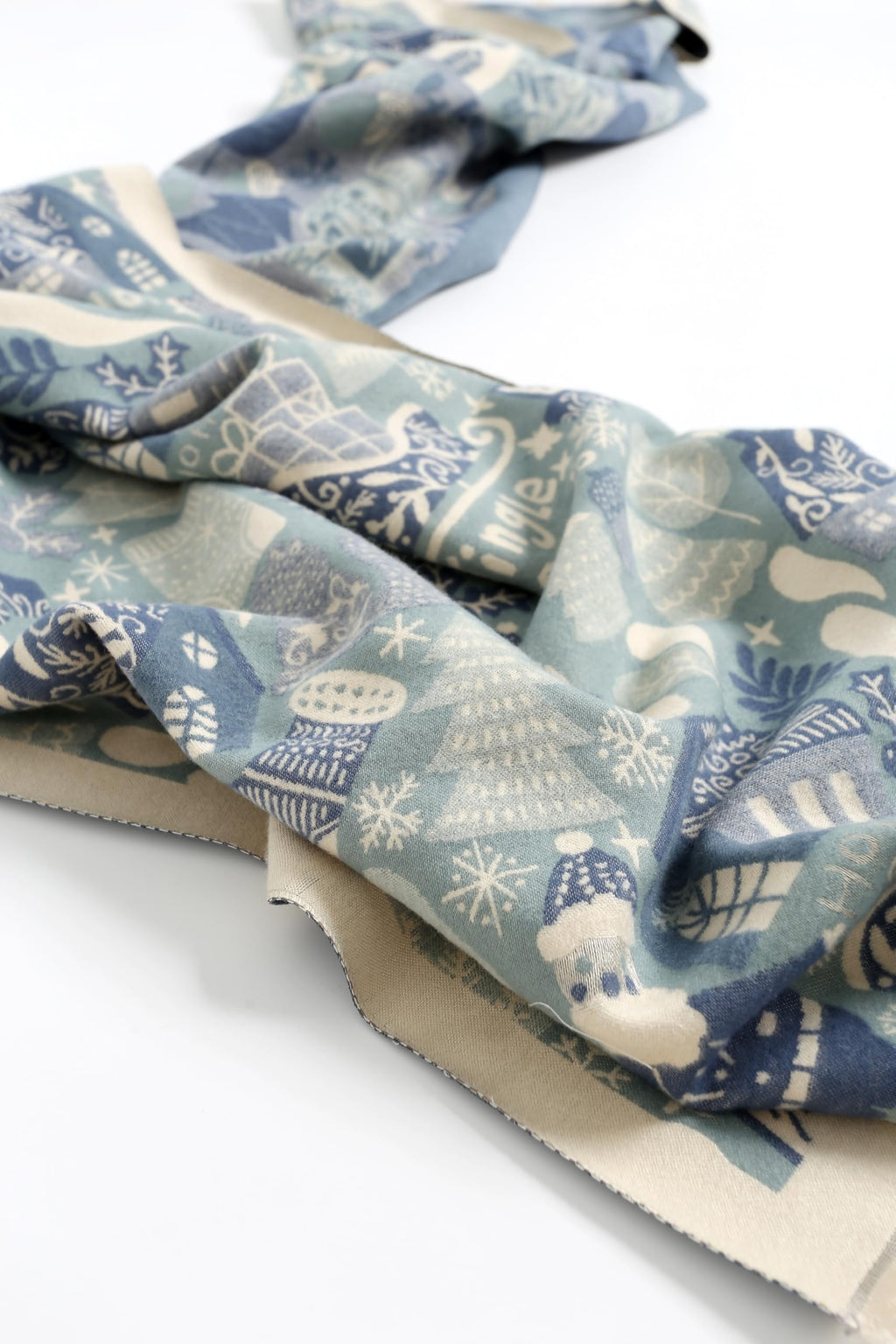 The Holiday Cheer Shawl