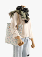 The Chic Silhouette Cat Shawl