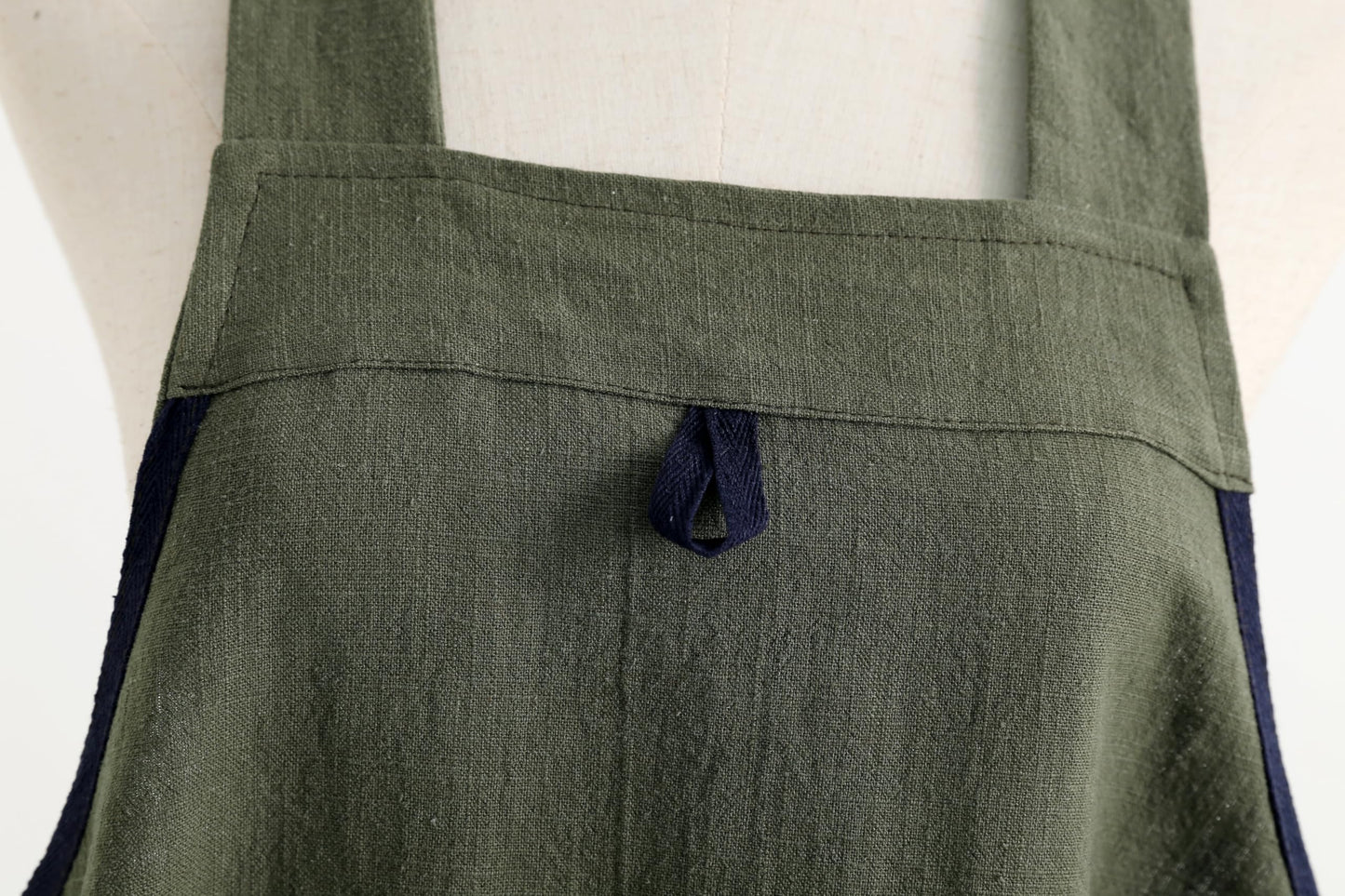 Jeelow Slip On Linen Cotton Cooking Kitchen Garden Vest Slip On Apron Dress For Women With Pockets