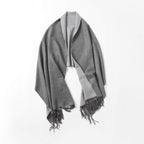 Jeelow reversible two-tone winter scarf in Grey Tone, 100% acrylic, 25.6 x 78 in., photo 4