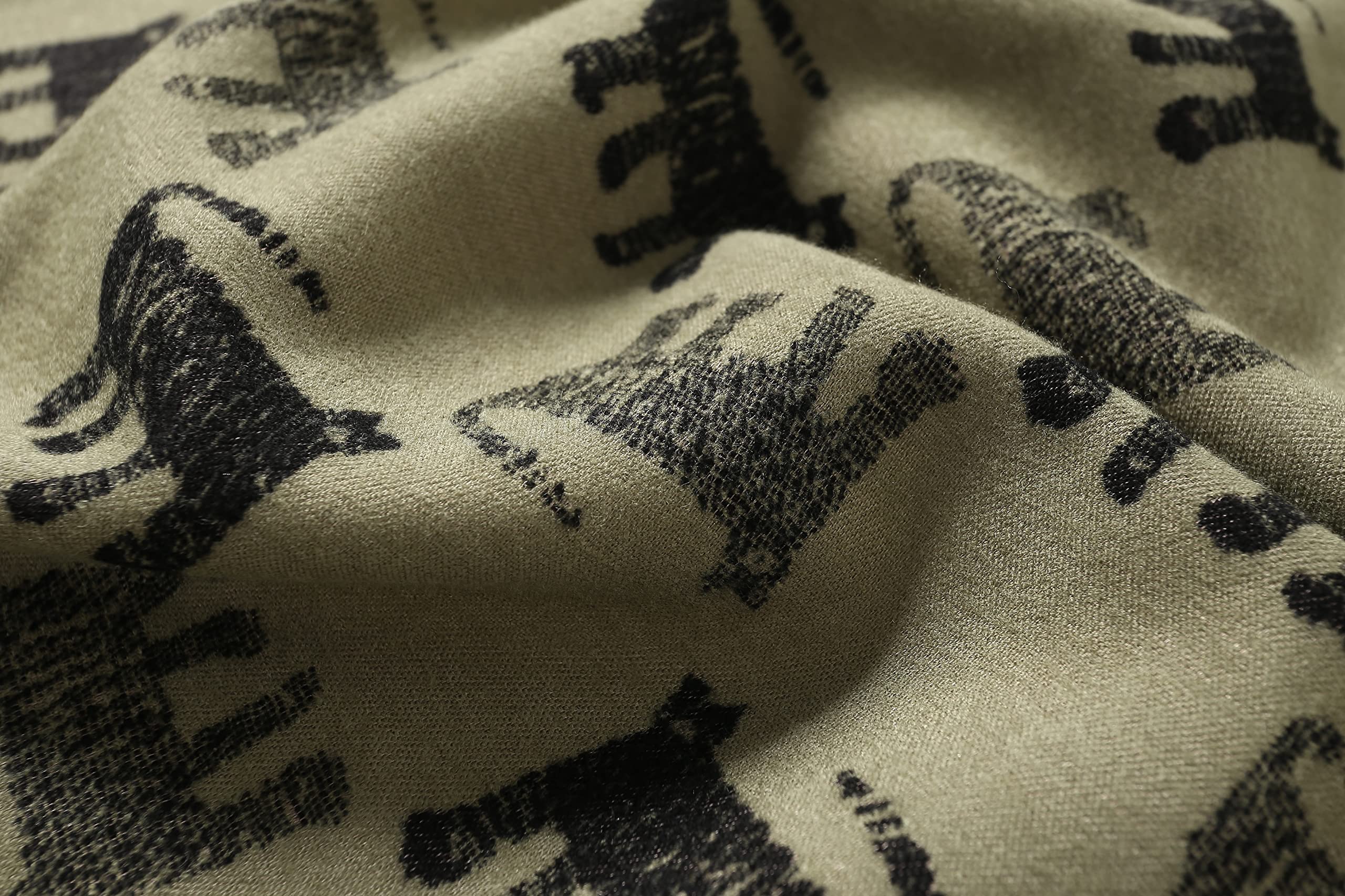 The Chic Silhouette Cat Shawl