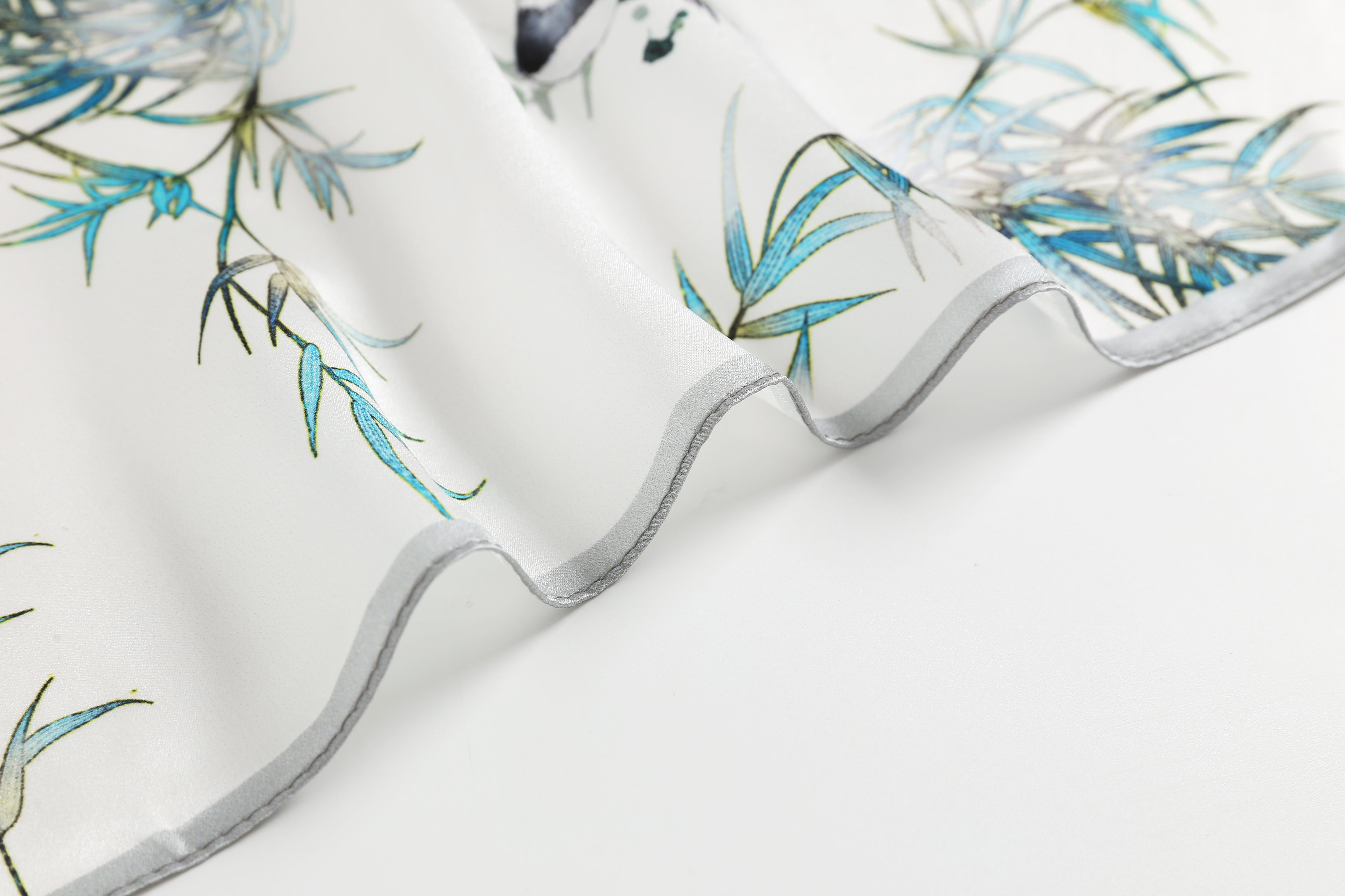 The 'Chinoiserie Garden' Silk Neckerchief