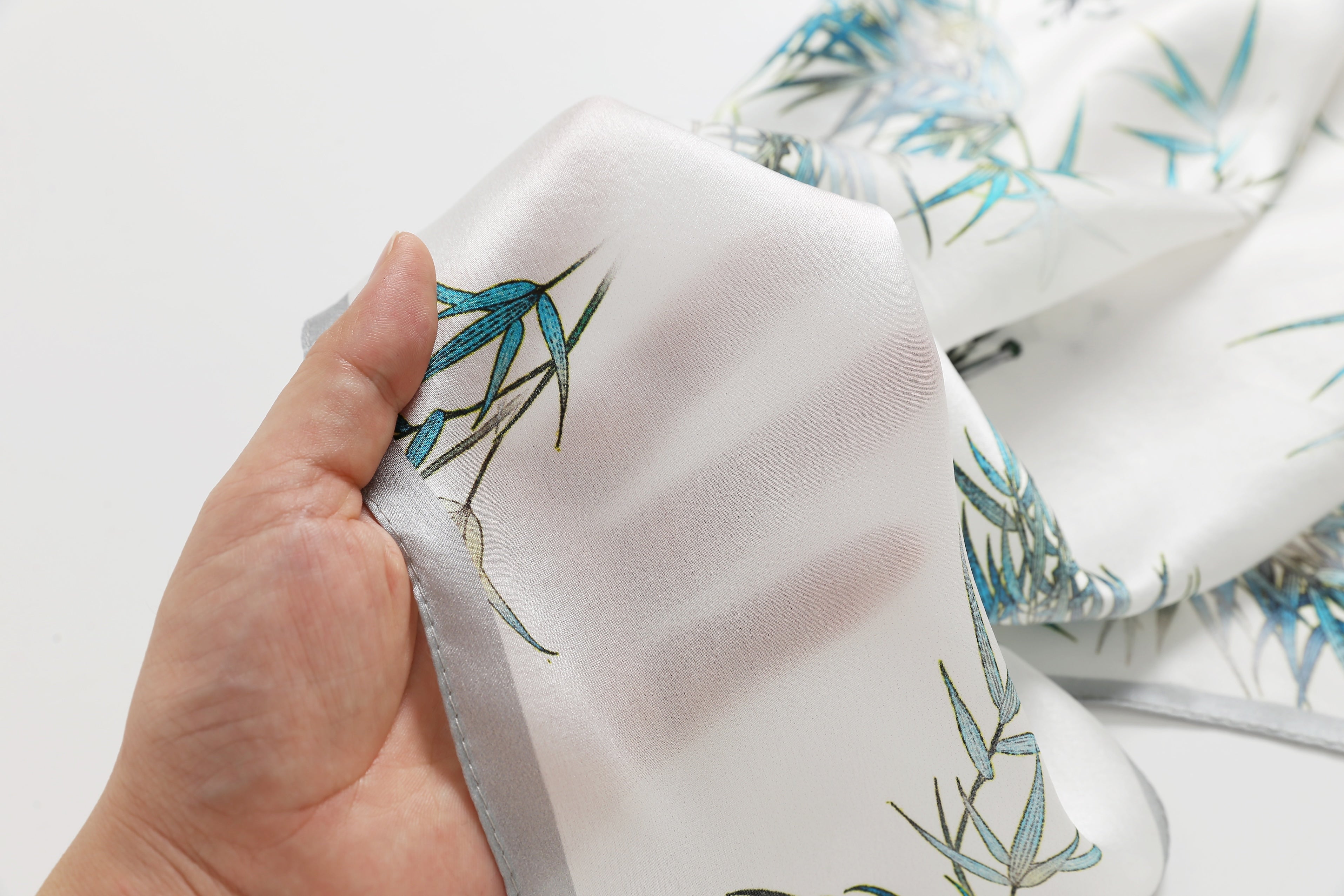 The 'Chinoiserie Garden' Silk Neckerchief