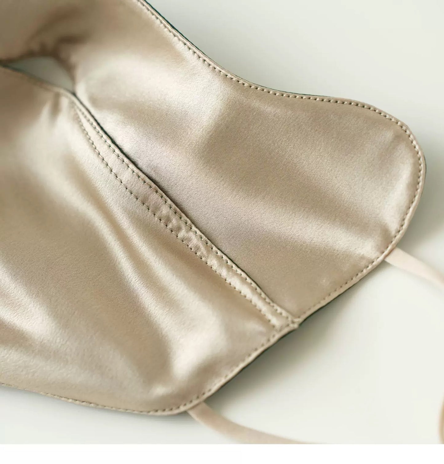 Jeelow 100% Mulberry Silk Face Cloth Mask Washable Reusable Breathable 22 Momme Double Layer Two Tone Adjustable Straps
